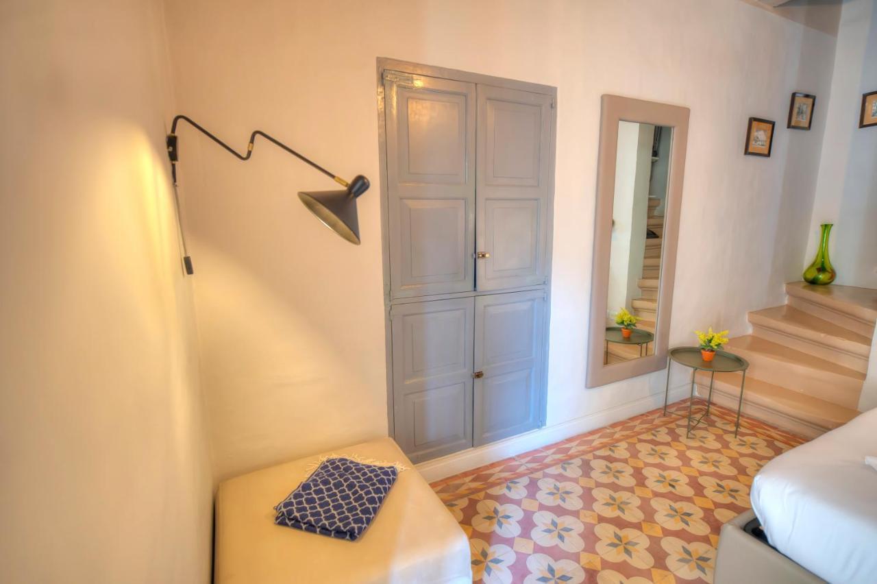 Charming & Traditional Flat In City Center Esch1-2 La Valeta Exterior foto